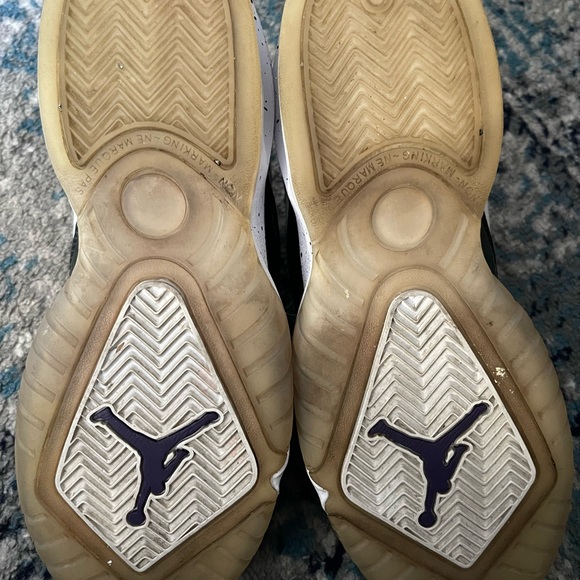 Vintage Jordan’s - Picture 3 of 5